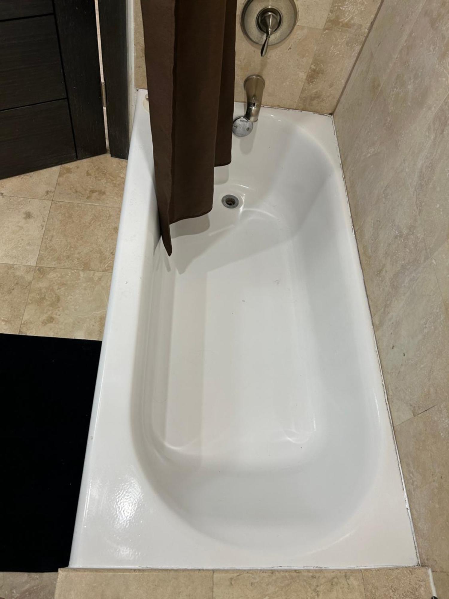 A Luxury Master Bedroom In A Condo ロサンゼルス エクステリア 写真